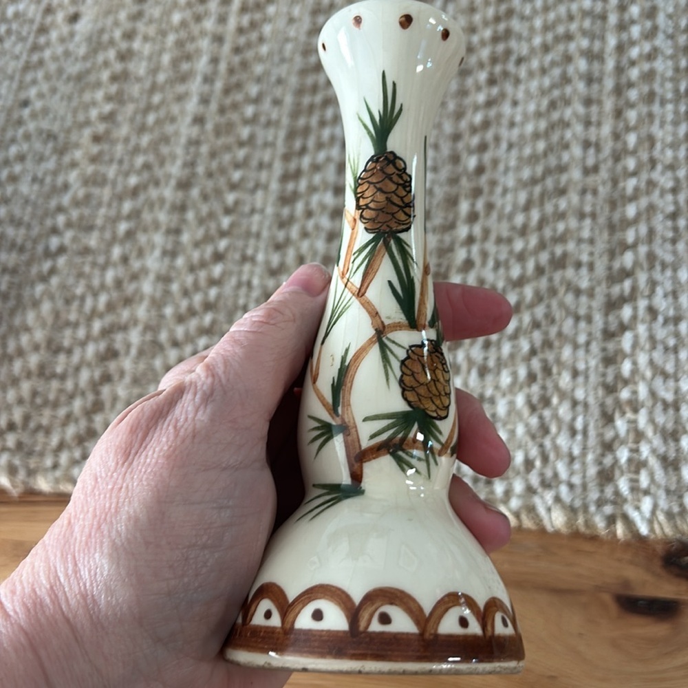 Vintage Hand Painted Pinecone Bud Vase Unmarked Ceramic - Picture 6 of 6
